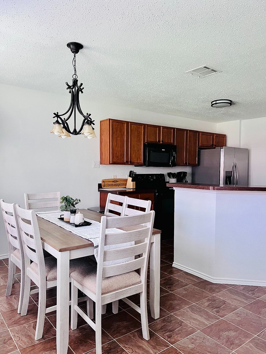 Furnished Finder property 646819_1 photo 17