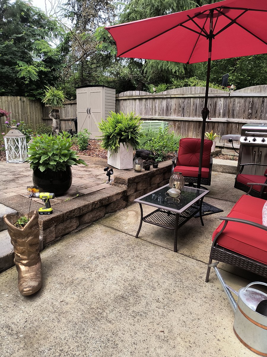 Outdoor Patio With Gas Grille