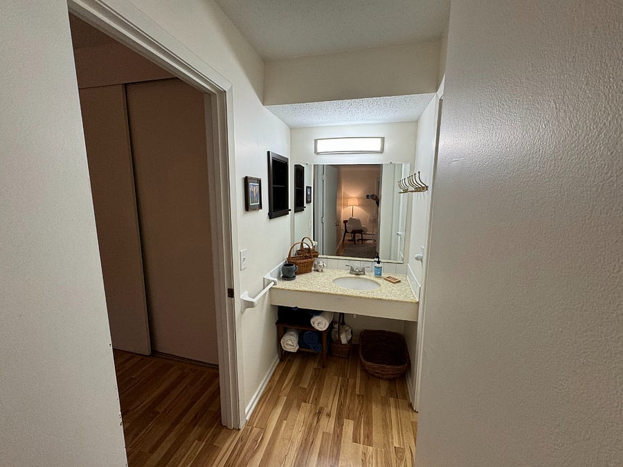 Furnished Finder property 646884_1 photo 6