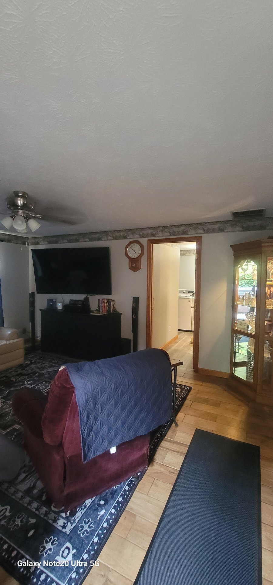 Furnished Finder property 647114_1 photo 26