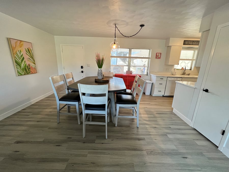 Furnished Finder property 647118_1 photo 8
