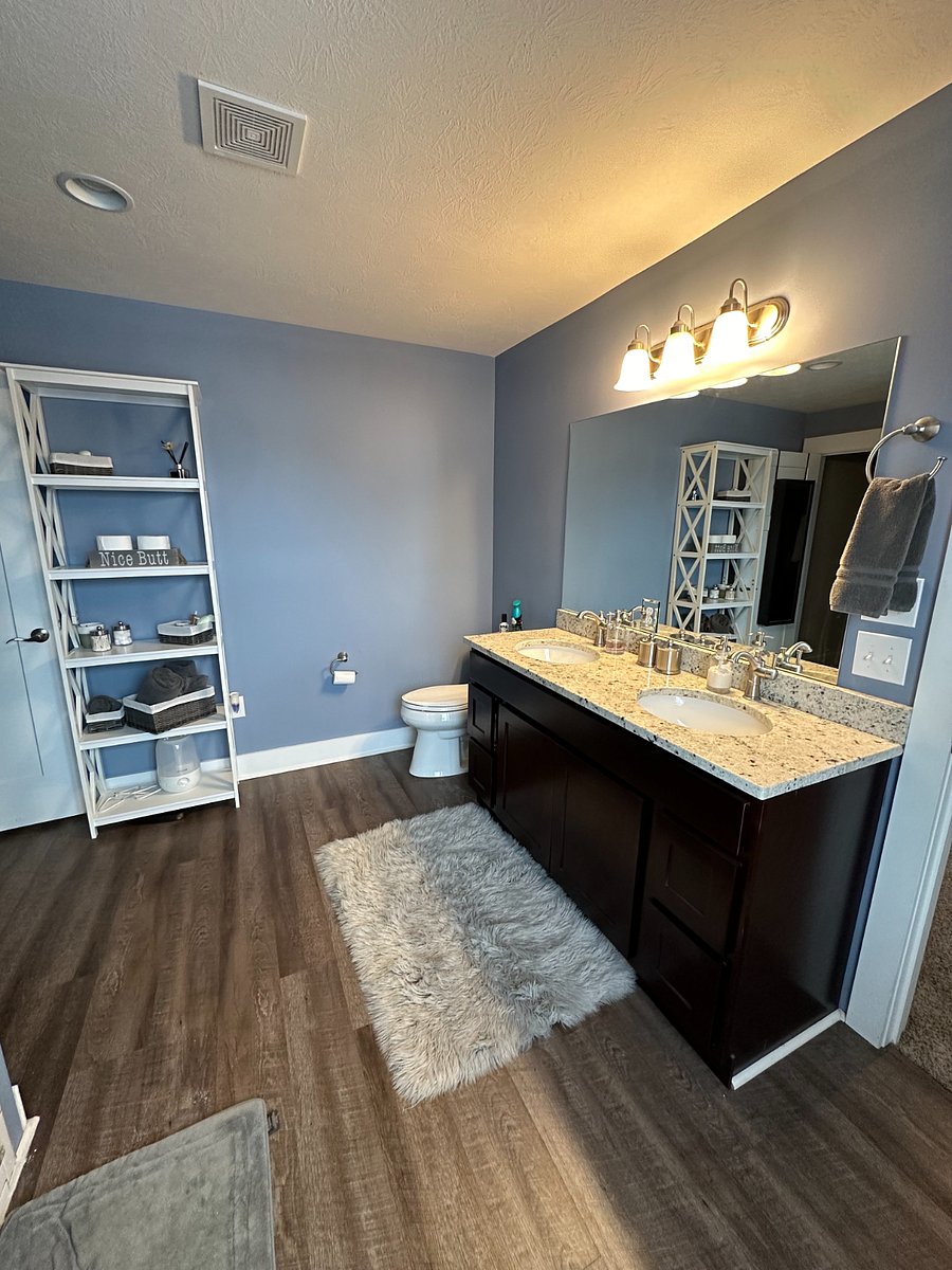Master bathroom.