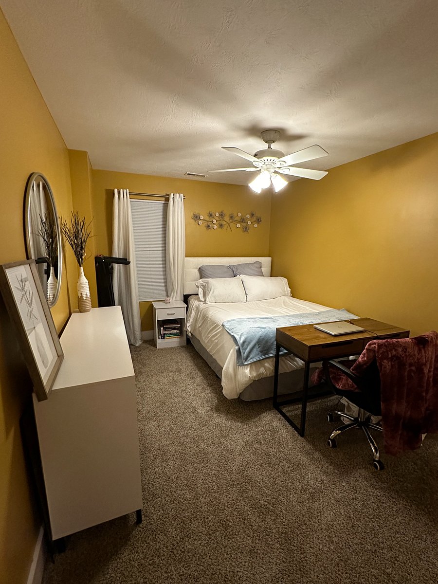 Bedroom #3 with desk.