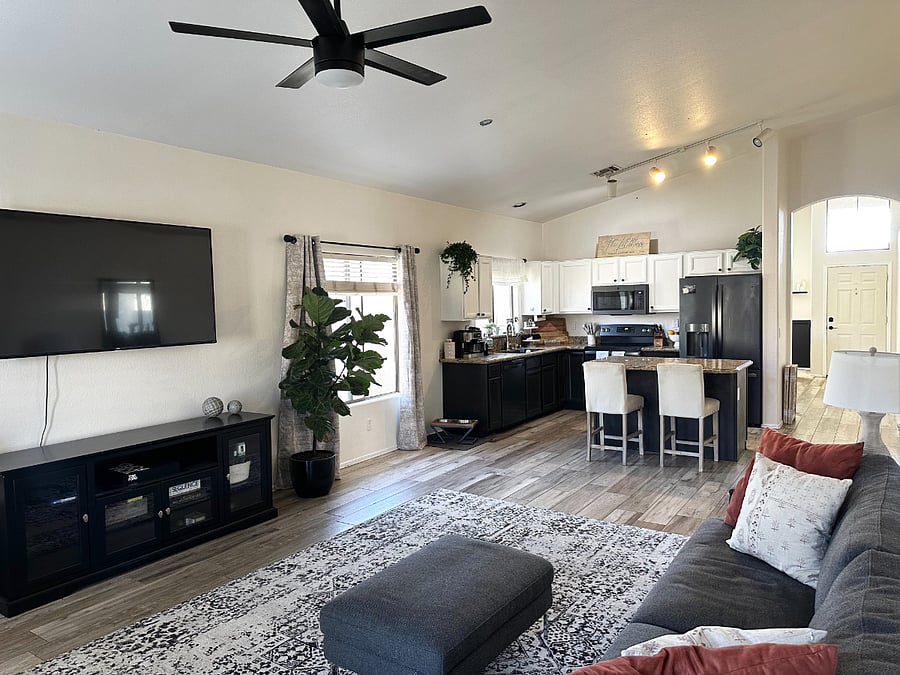 Furnished Finder property 647169_1 photo 4