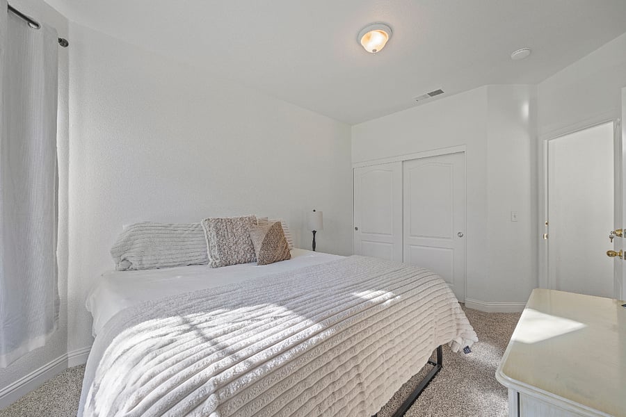 Furnished Finder property 647236_1 photo 12