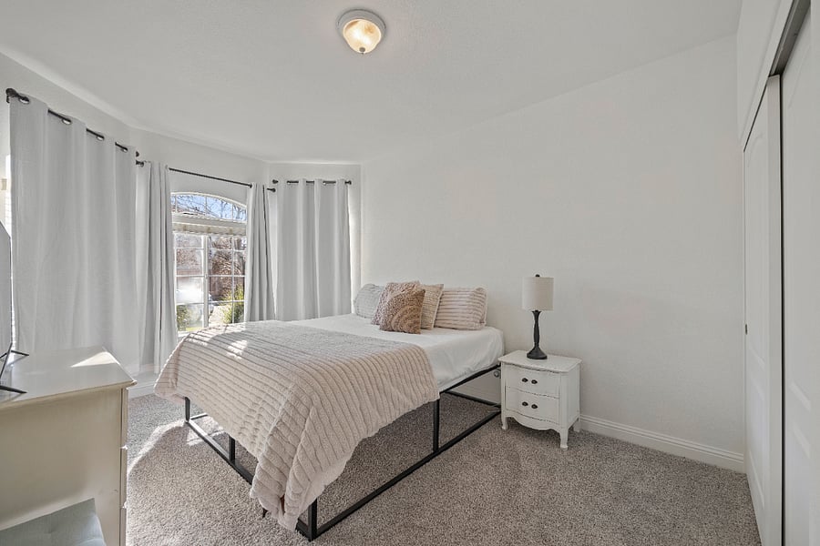 Furnished Finder property 647236_1 photo 13