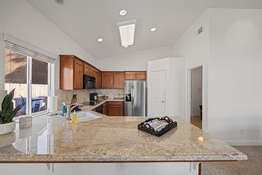 Furnished Finder property 647236_1 photo 4