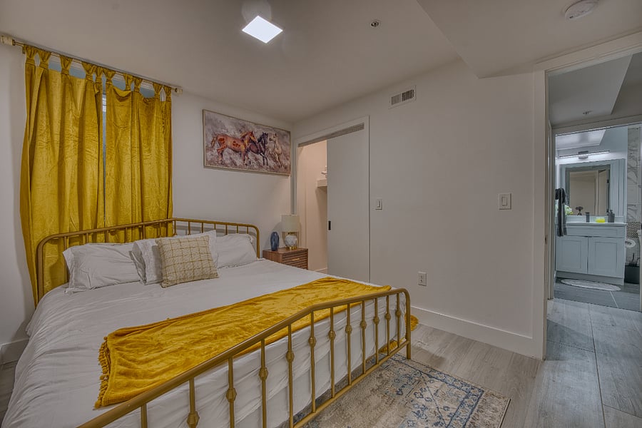 Furnished Finder property 647244_1 photo 13