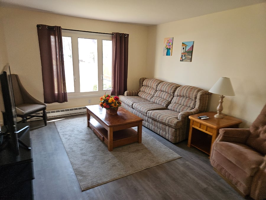 Furnished Finder property 647293_1 photo 3