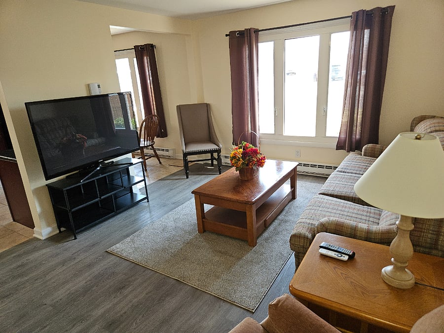 Furnished Finder property 647293_1 photo 4
