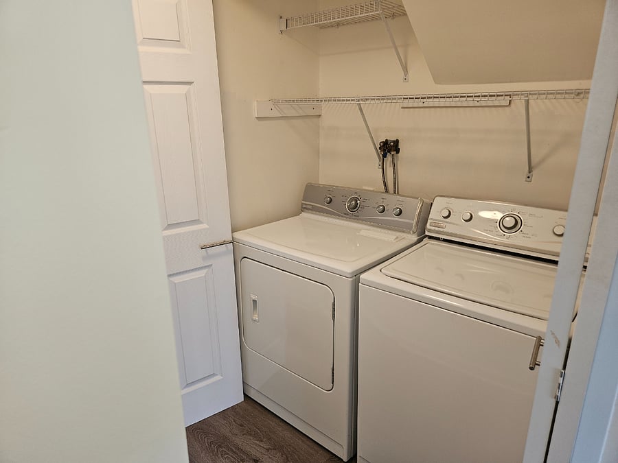 Furnished Finder property 647293_1 photo 15