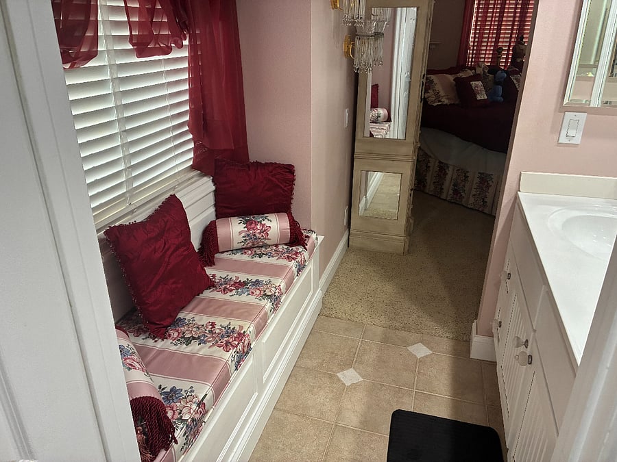 Furnished Finder property 647358_1 photo 3