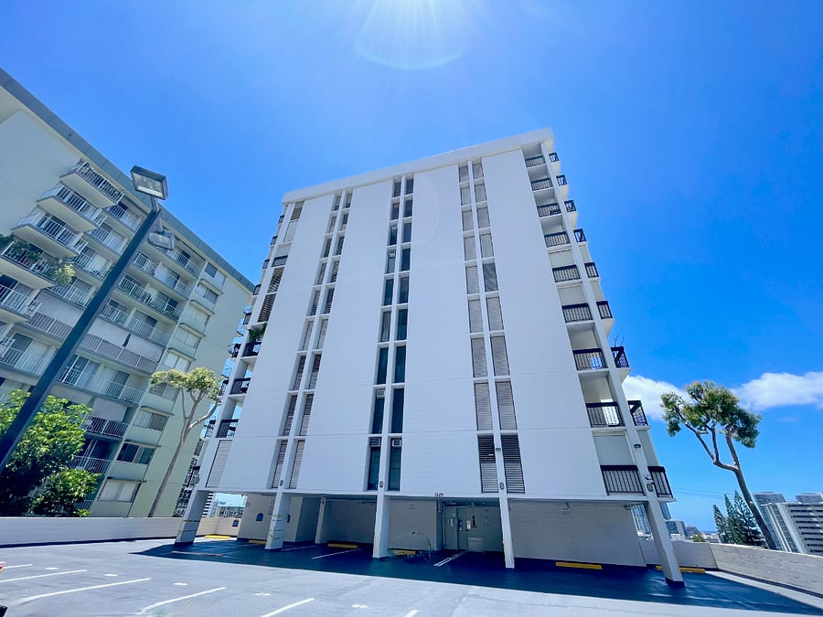 Makikilani Plaza from Spencer Street Entrance. Parking for this unit is through gated entry on street level. Private parking stall in a secure building is priceless.