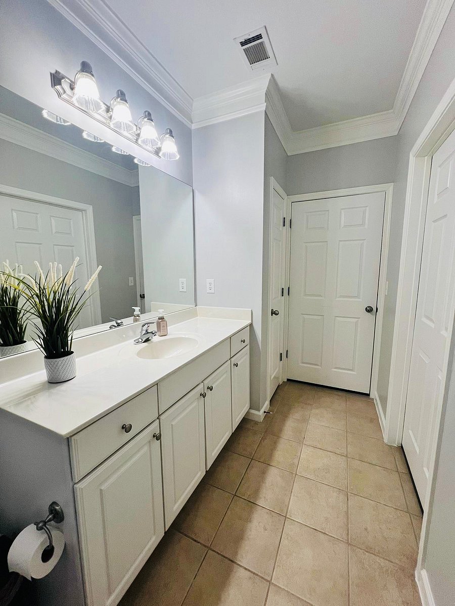 Furnished Finder property 647425_1 photo 11