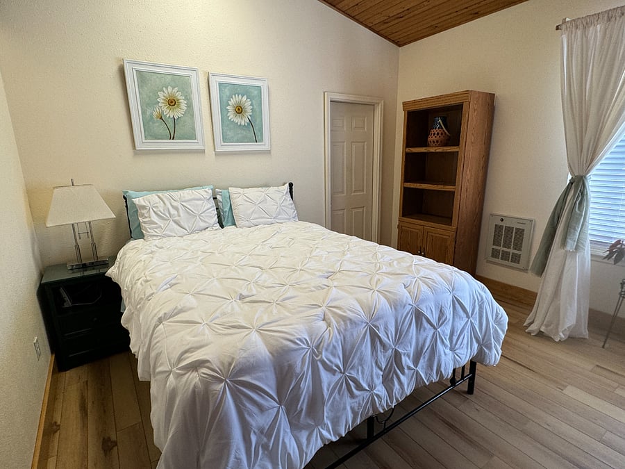 Furnished Finder property 647450_1 photo 4