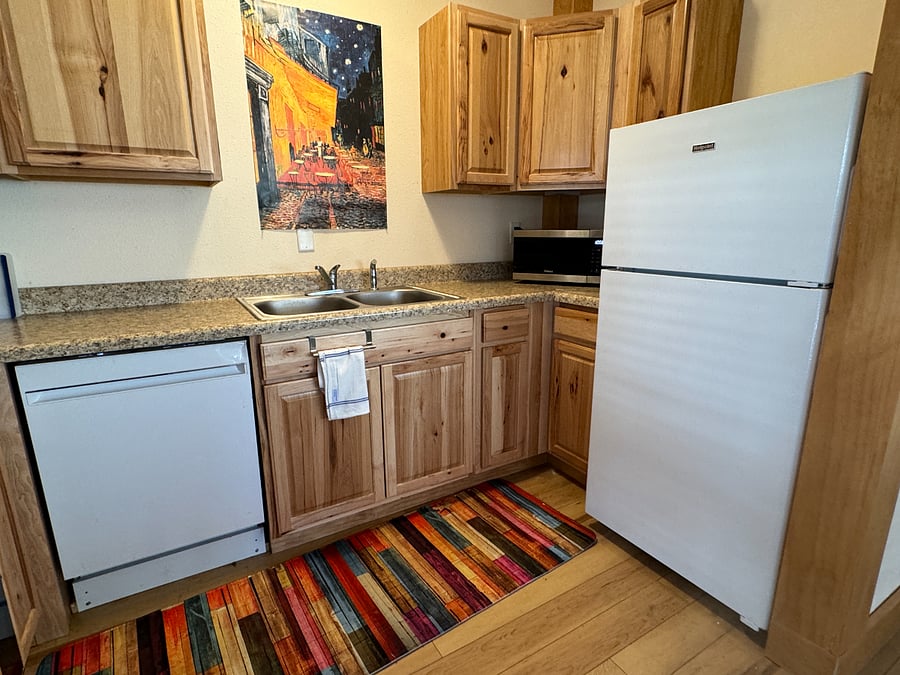 Furnished Finder property 647450_1 photo 6