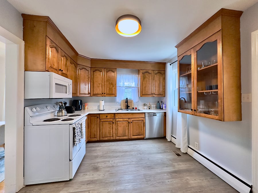 Furnished Finder property 647468_4 photo 6