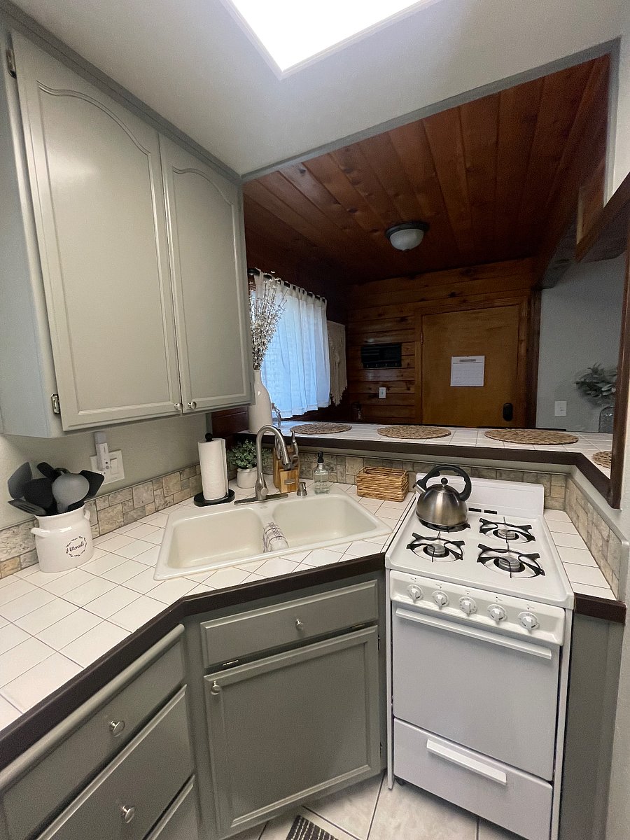 Furnished Finder property 647484_1 photo 9