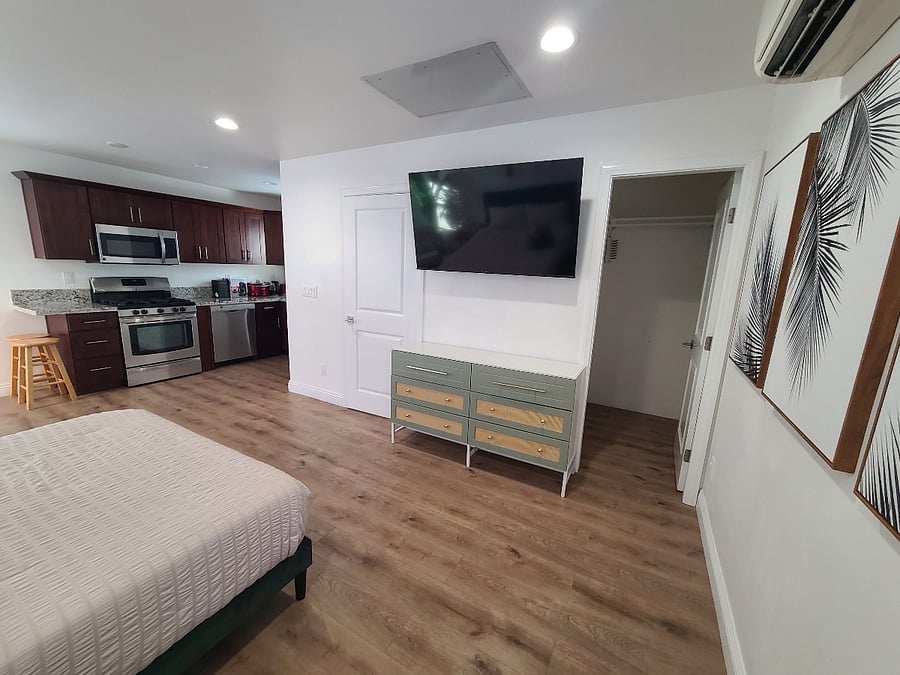 Furnished Finder property 647510_1 photo 6