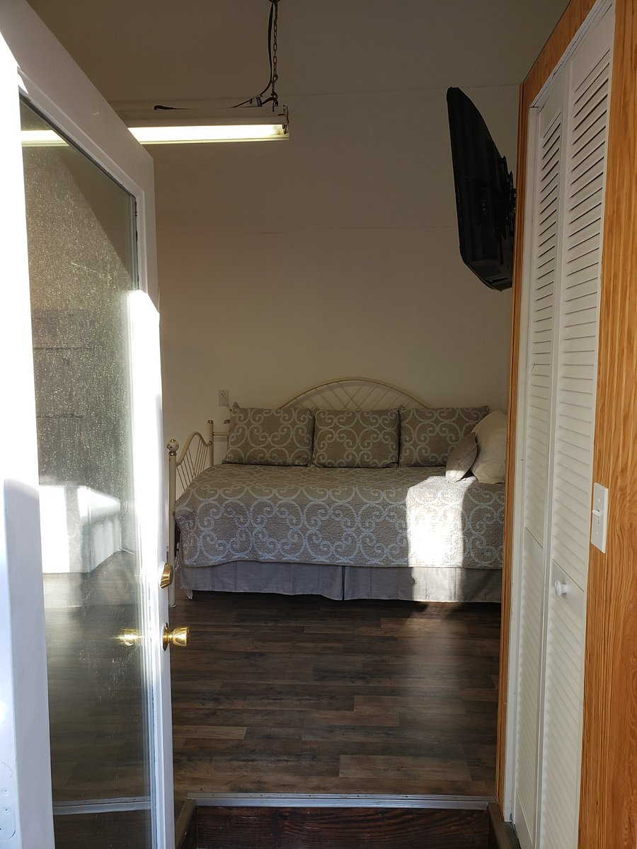 Furnished Finder property 647559_1 photo 3