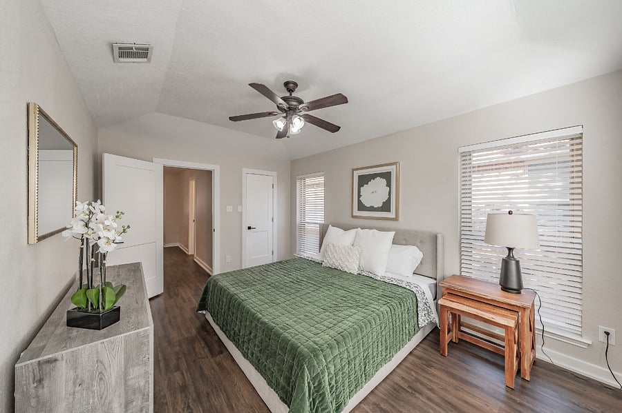 Furnished Finder property 647600_1 photo 7