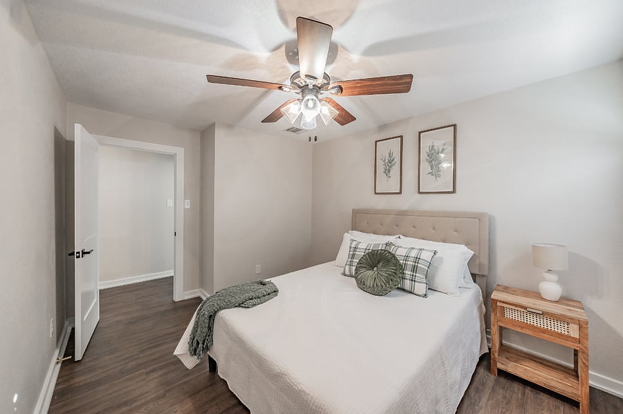 Furnished Finder property 647600_1 photo 11