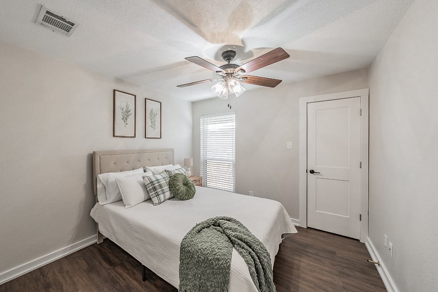 Furnished Finder property 647600_1 photo 12