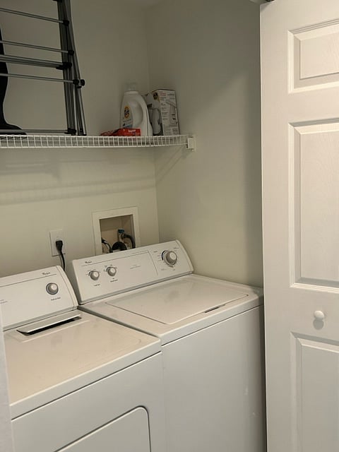 Furnished Finder property 647607_1 photo 11