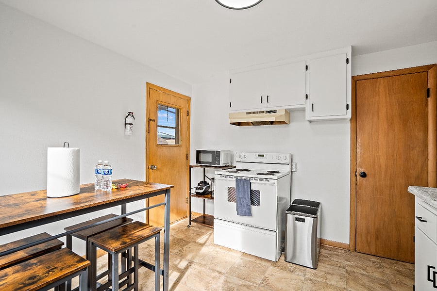 Furnished Finder property 647623_1 photo 4