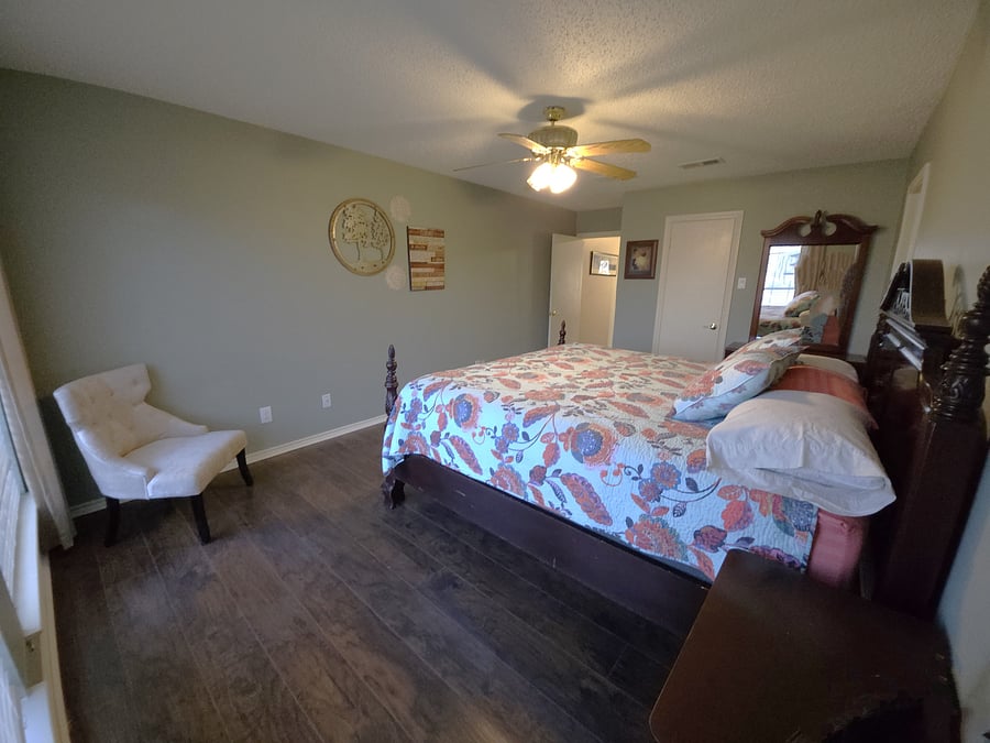Furnished Finder property 647630_1 photo 4
