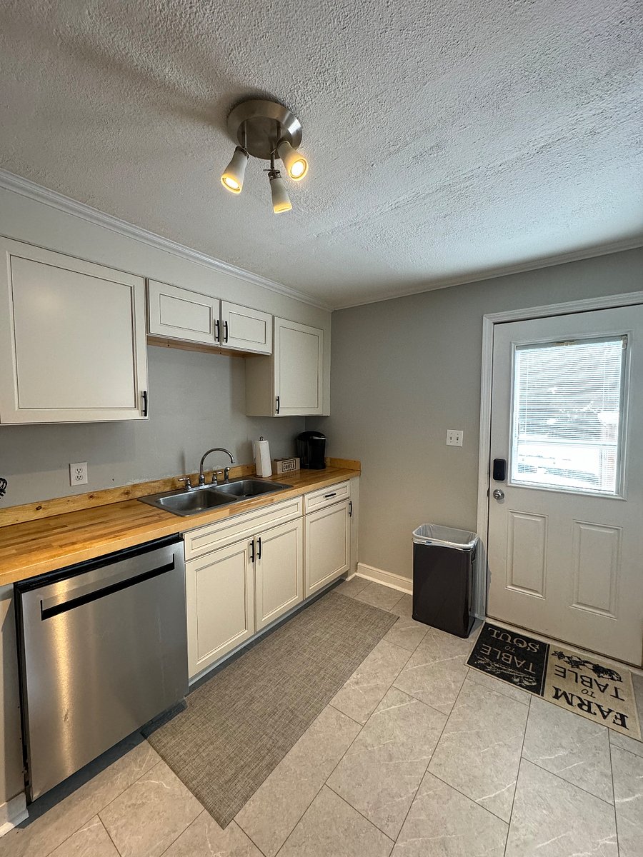 Furnished Finder property 647725_1 photo 7