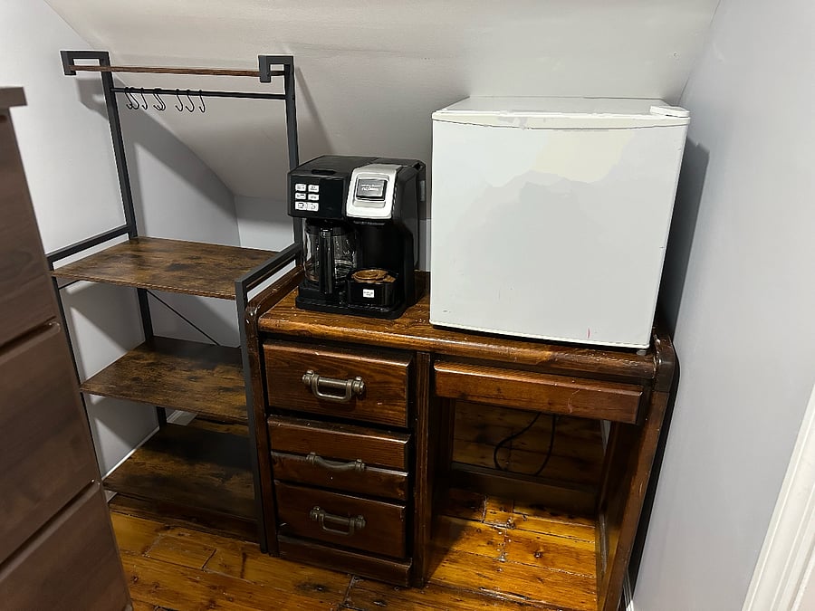 Mini kitchenette