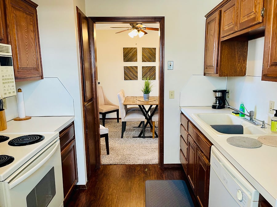 Furnished Finder property 647796_2 photo 9