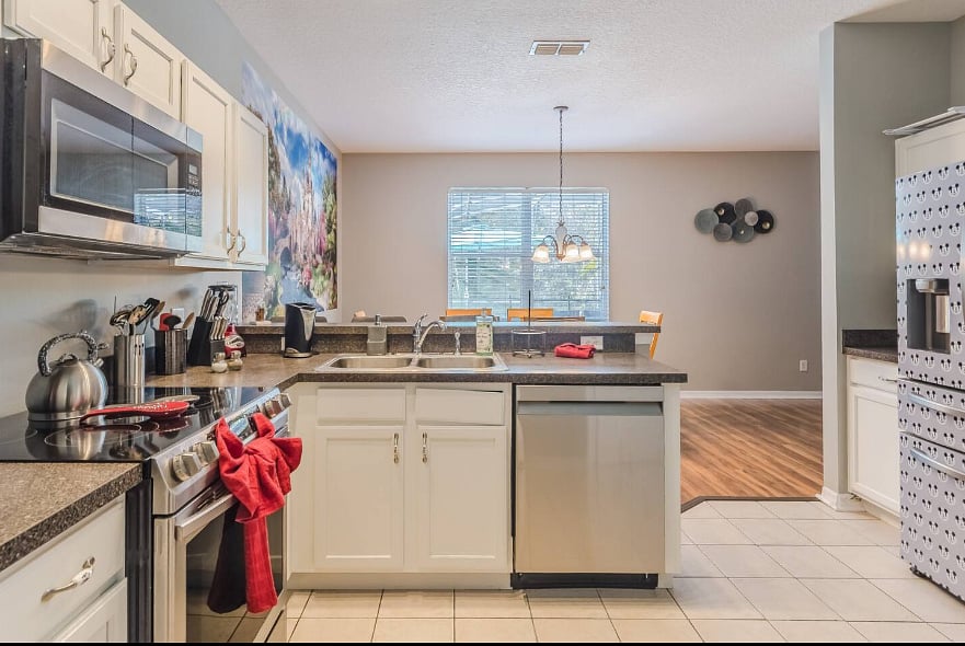 Furnished Finder property 647849_1 photo 4