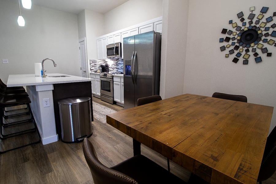 Furnished Finder property 647887_1 photo 6