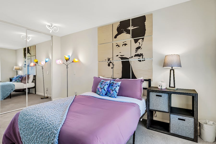 Comfortable bed for your good night sleep (full size) (first bedroom)