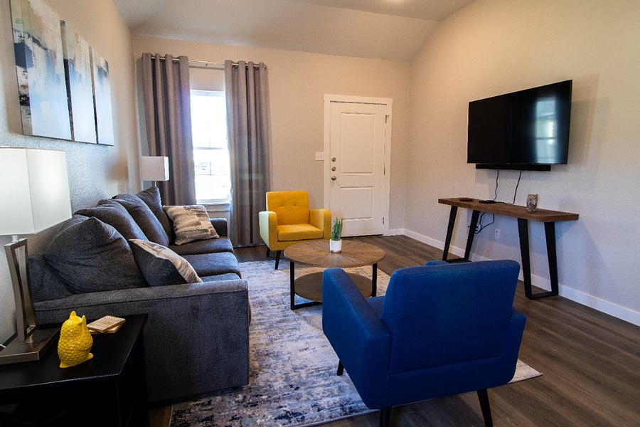 Furnished Finder property 647925_1 photo 1