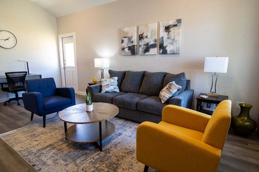 Furnished Finder property 647925_1 photo 2