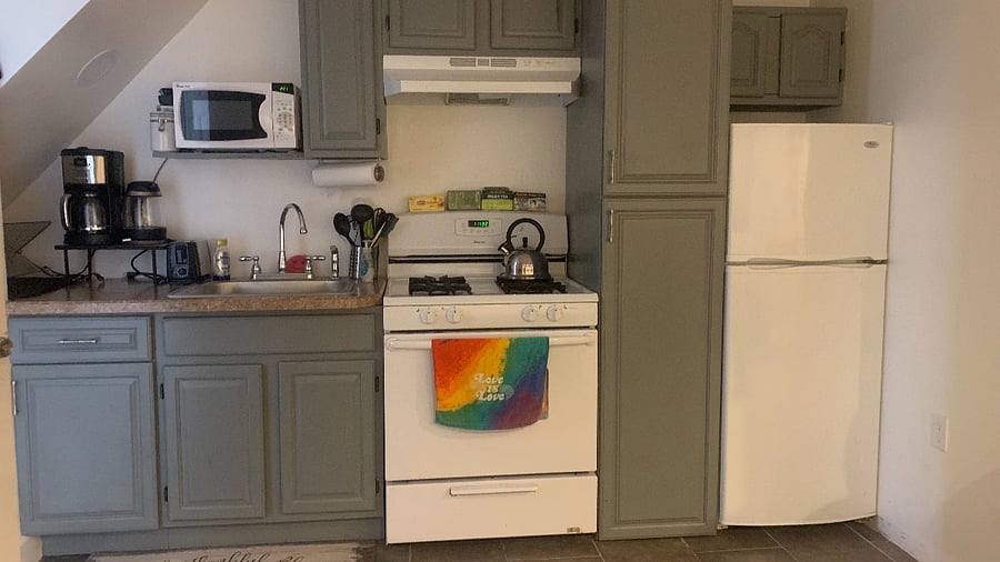 complete kitchen