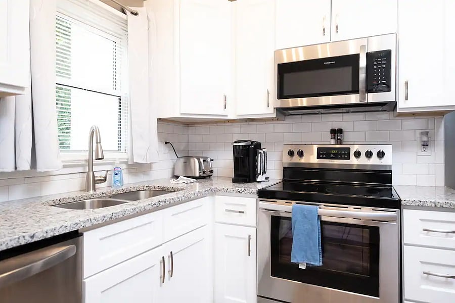 Furnished Finder property 647942_1 photo 13