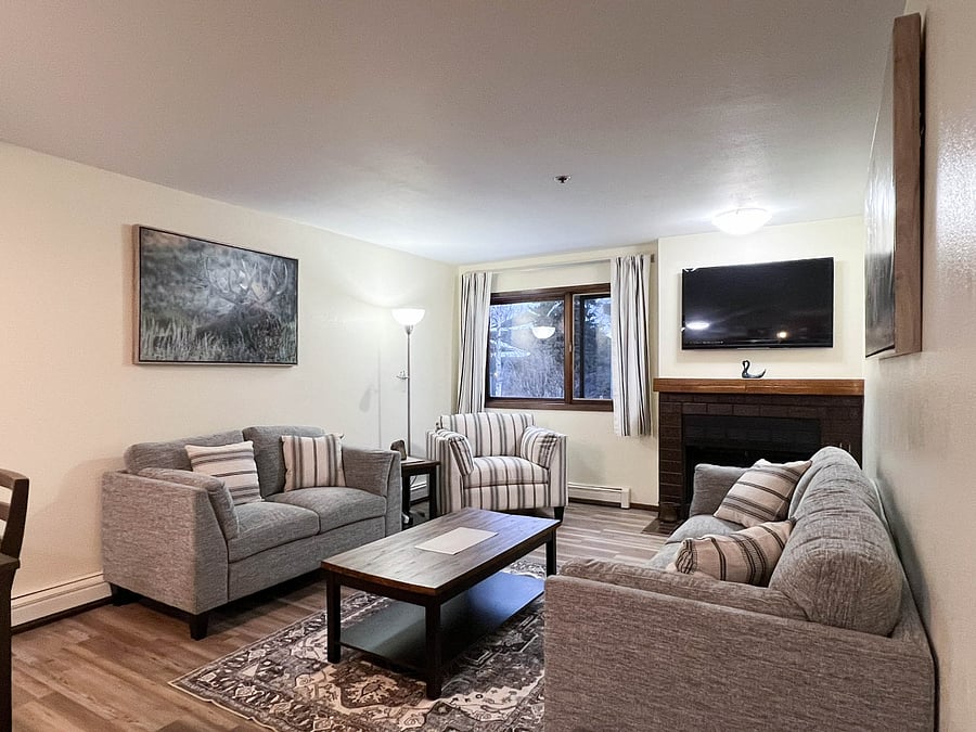 Furnished Finder property 648010_1 photo 3