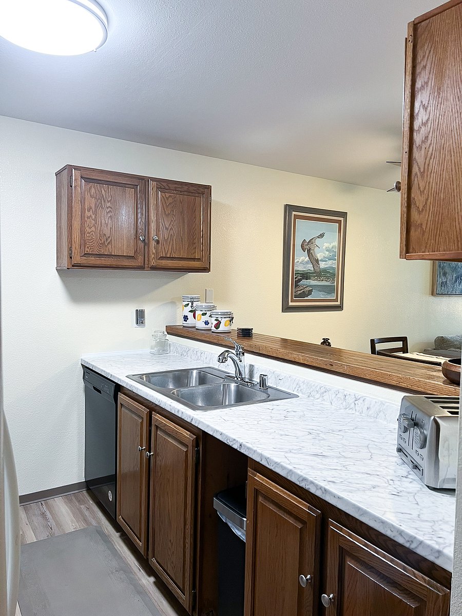 Furnished Finder property 648010_1 photo 8
