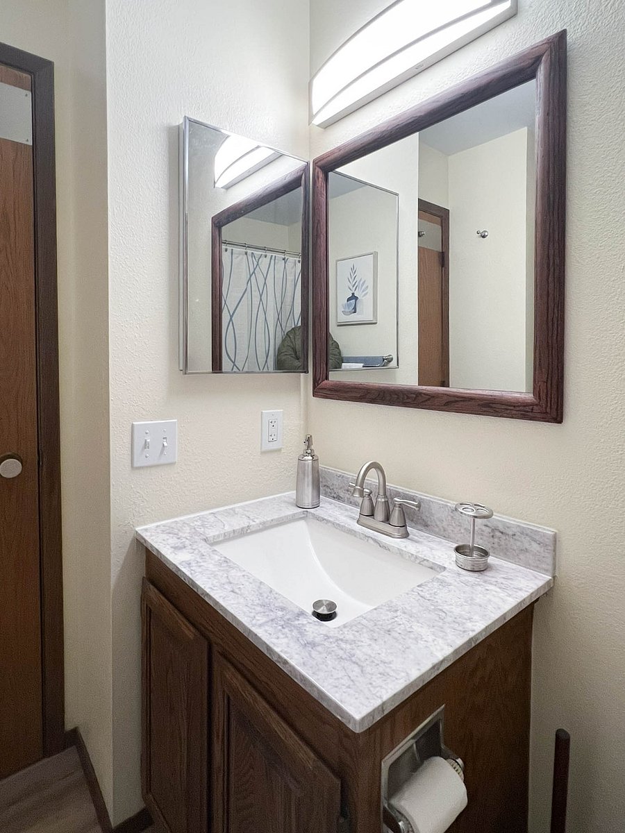 Furnished Finder property 648010_1 photo 22