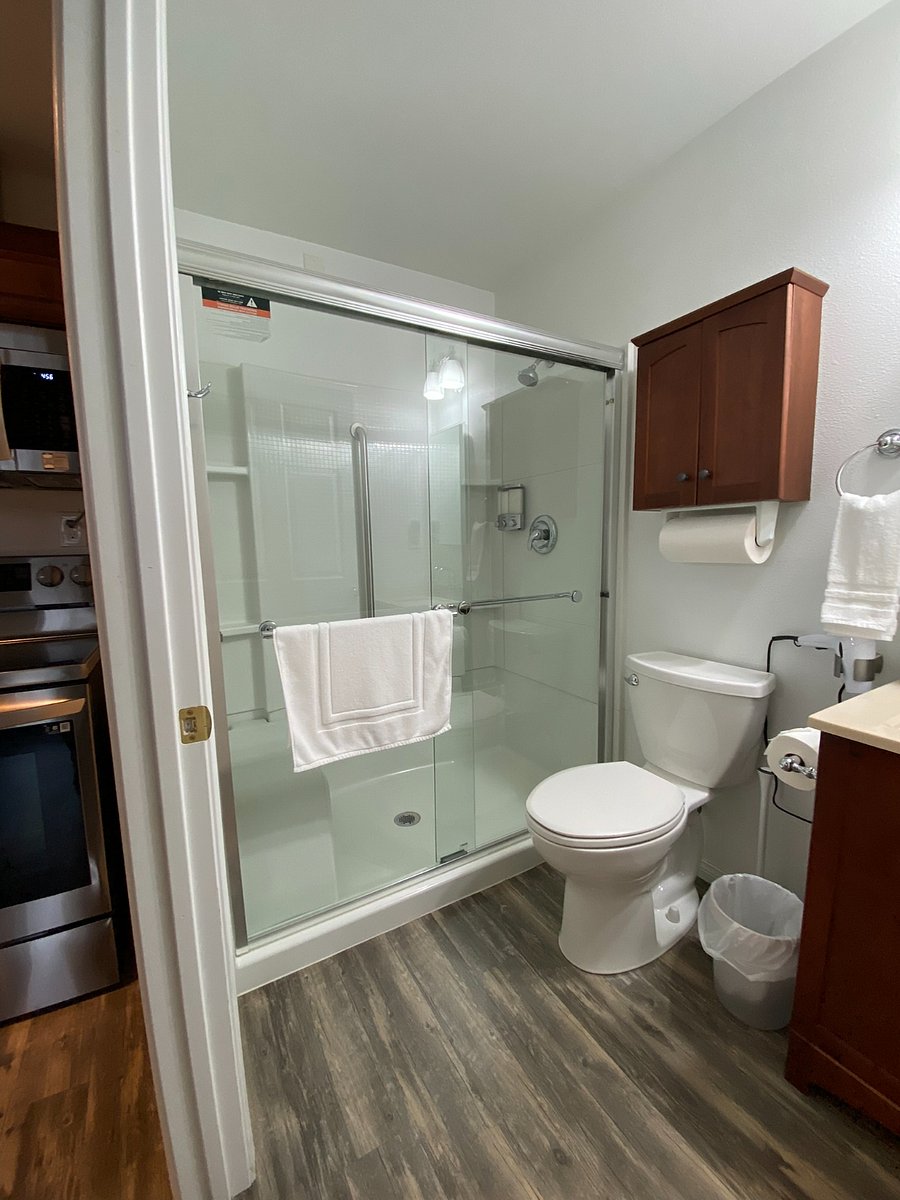 Furnished Finder property 648026_1 photo 30