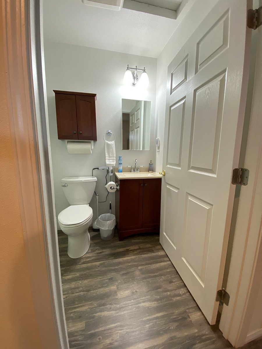Furnished Finder property 648026_1 photo 31