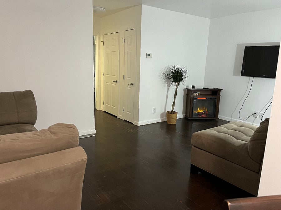 Furnished Finder property 648049_1 photo 8