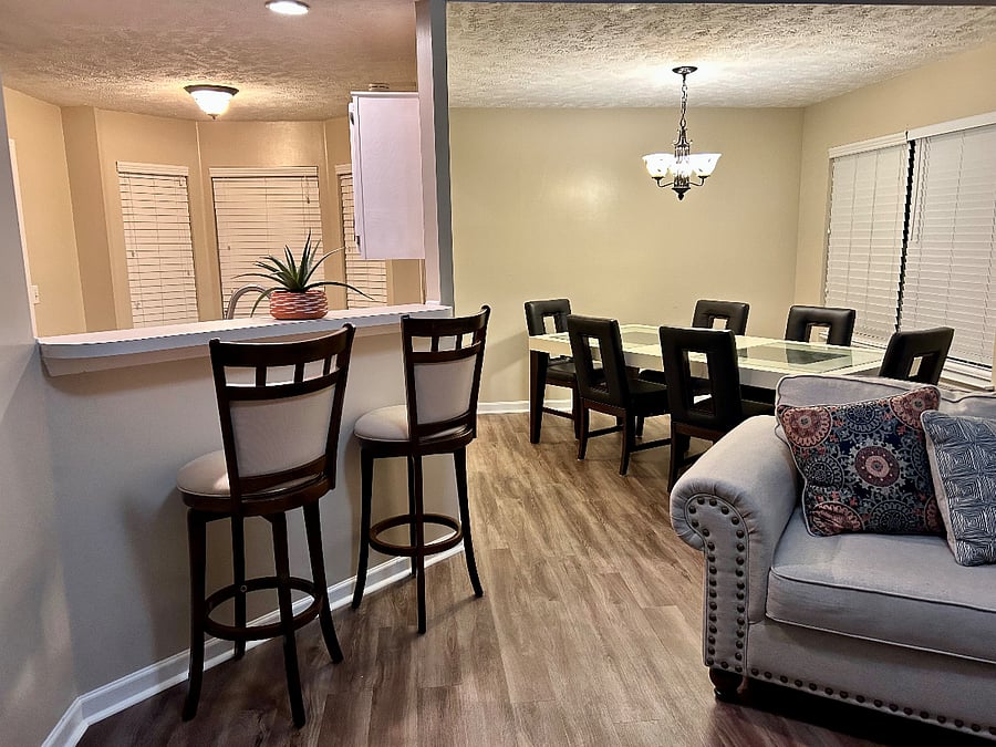 Furnished Finder property 648054_1 photo 3