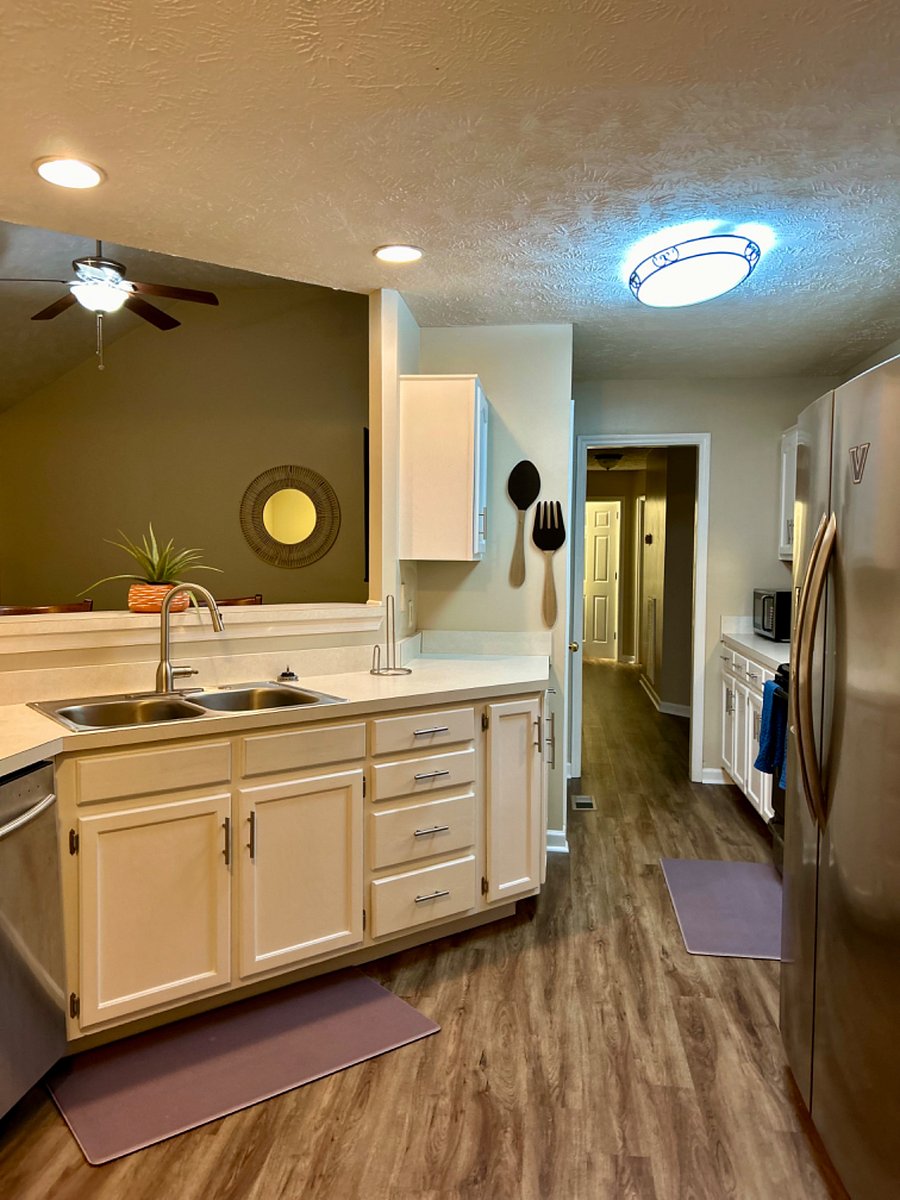 Furnished Finder property 648054_1 photo 4