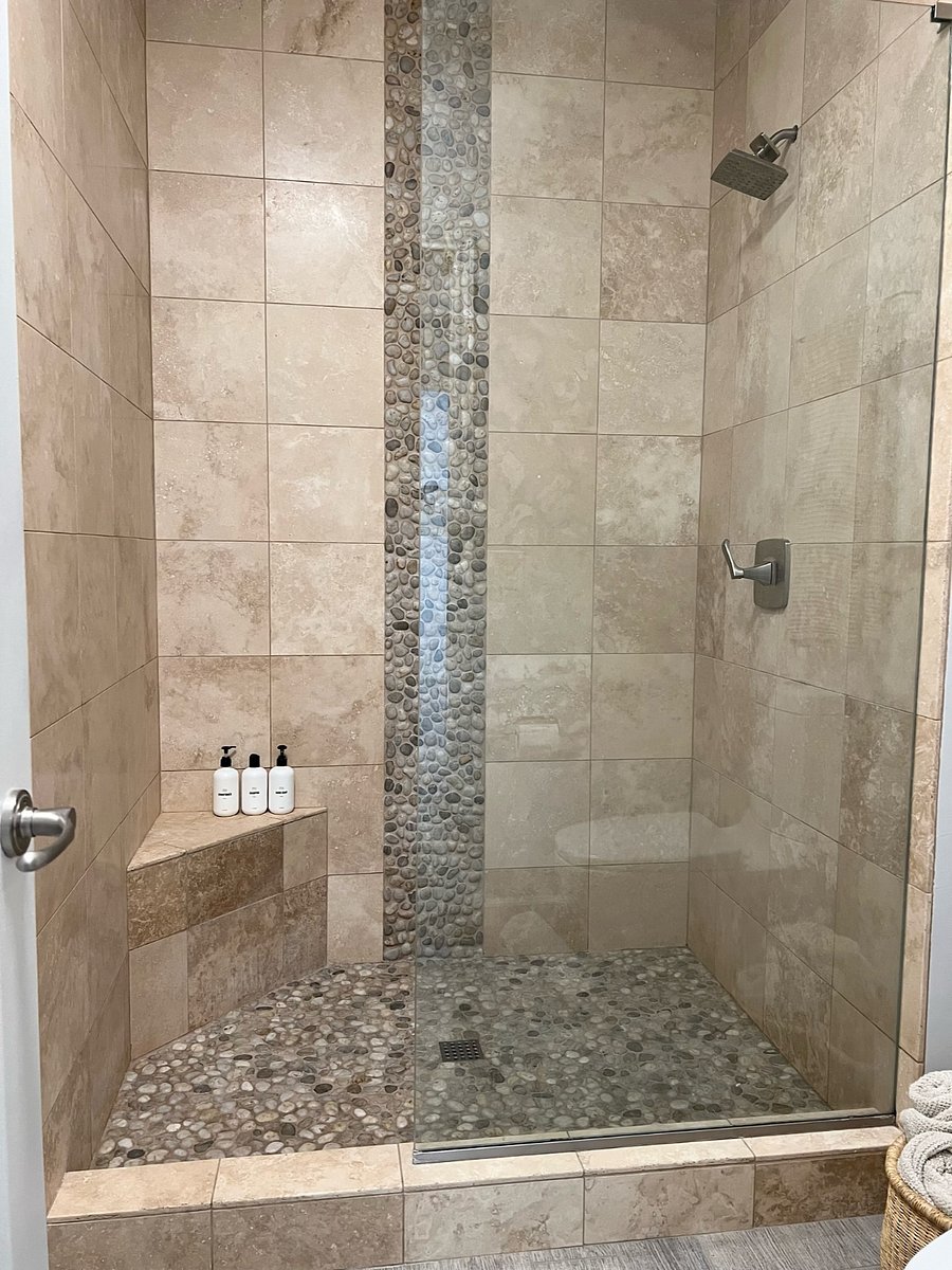 Furnished Finder property 648060_1 photo 13