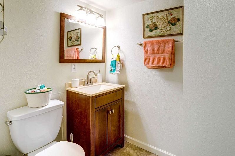 Basement bathroom with shower